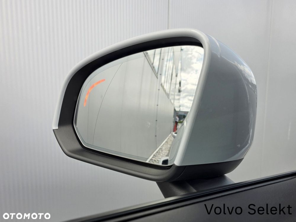 Volvo XC 40 - 30