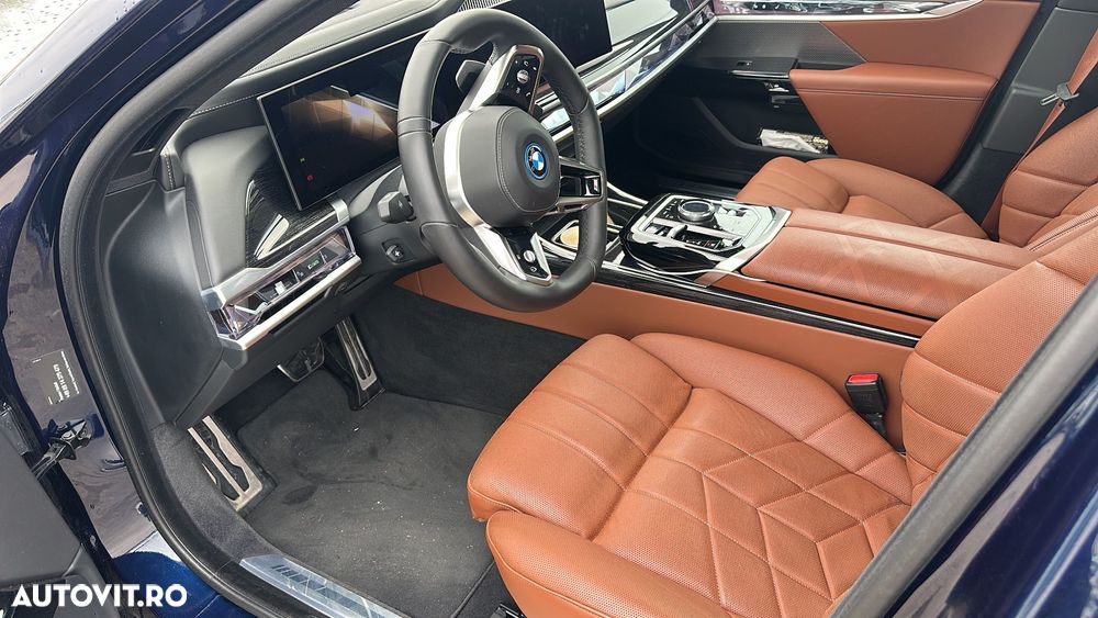 BMW Seria 7 740Li xDrive - 7