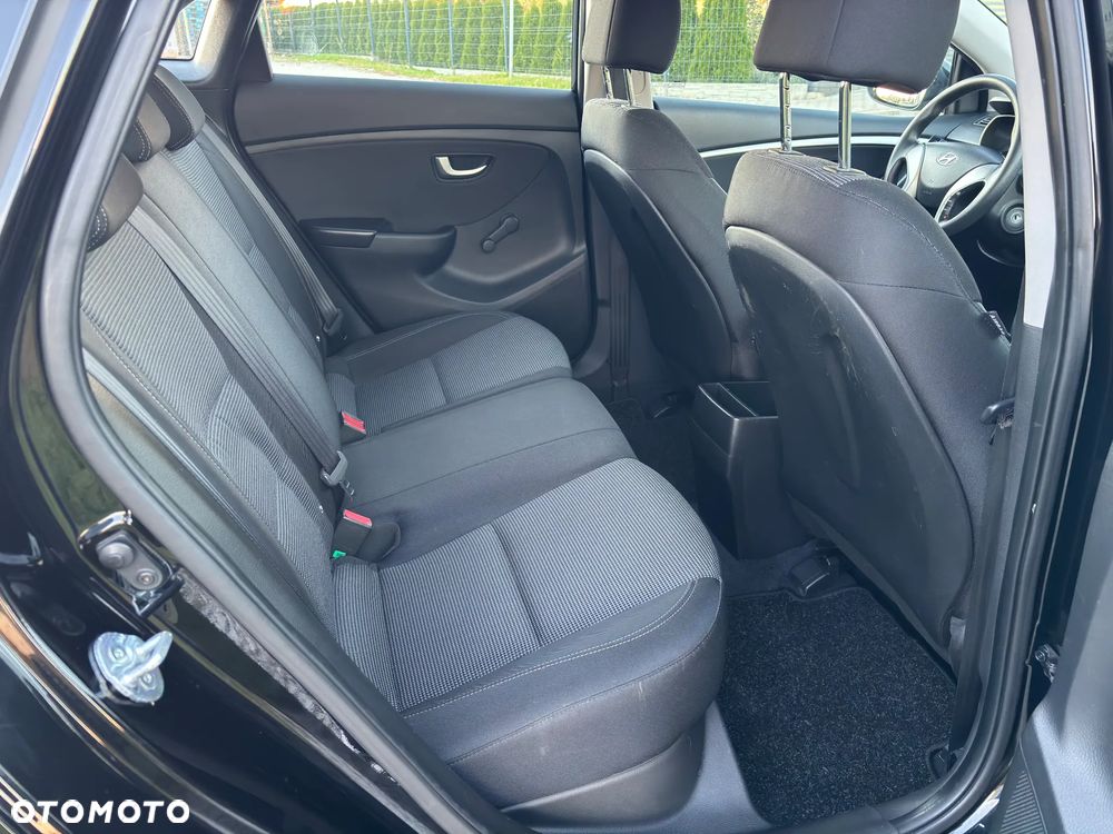 Hyundai i30 1.6 CRDi BlueDrive Comfort - 10