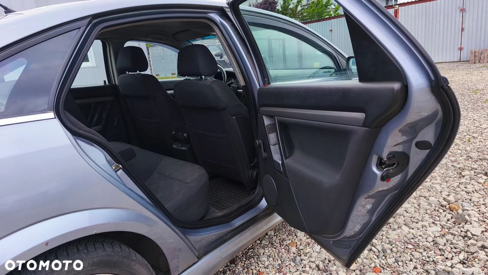 Opel Vectra 1.9 CDTI - 30