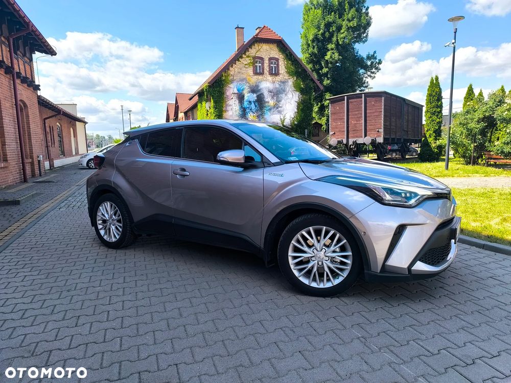 Toyota C-HR 2.0 Hybrid Executive - 19