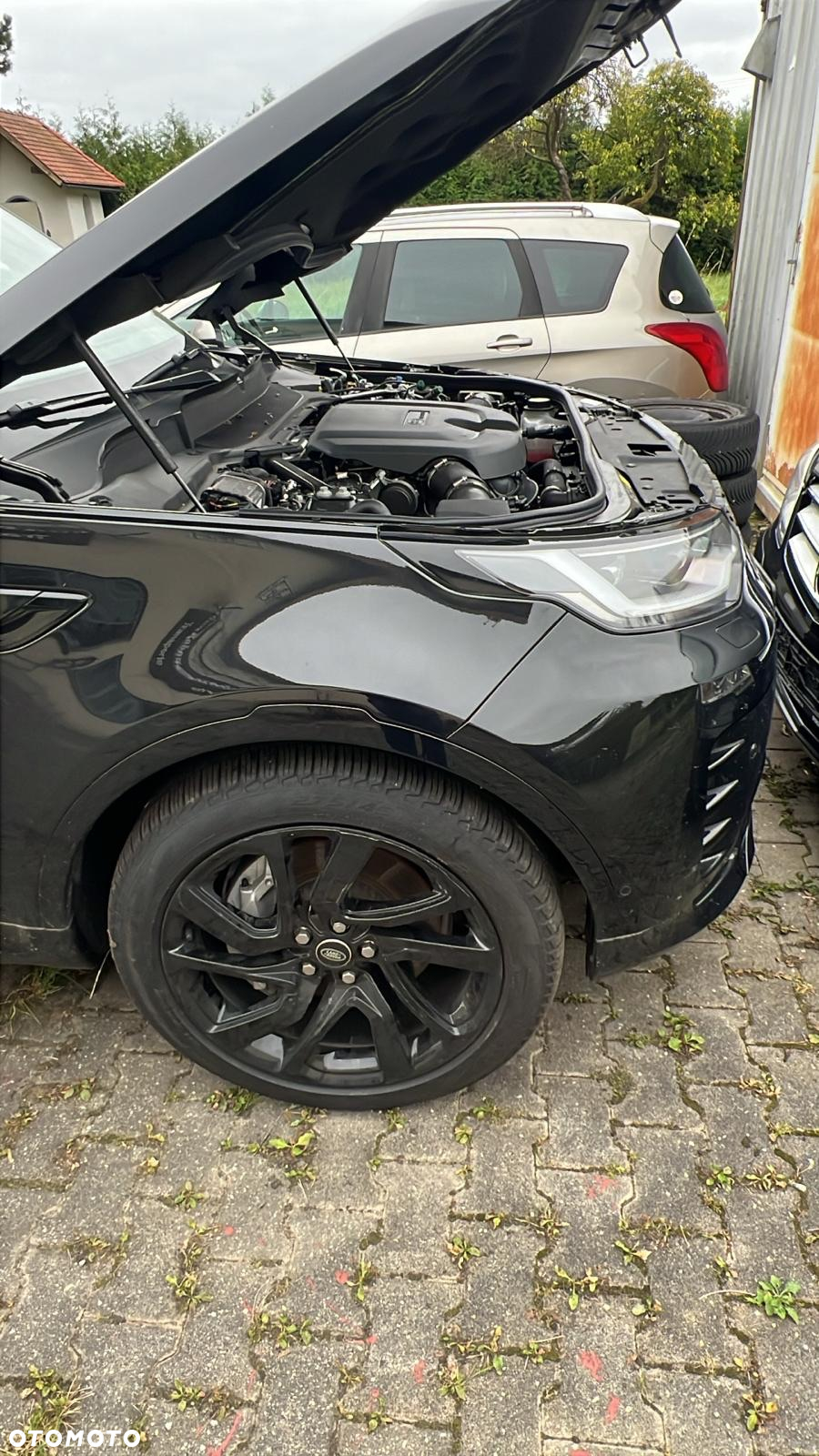 Land Rover Discovery D250 R-Dynamic SE - 10