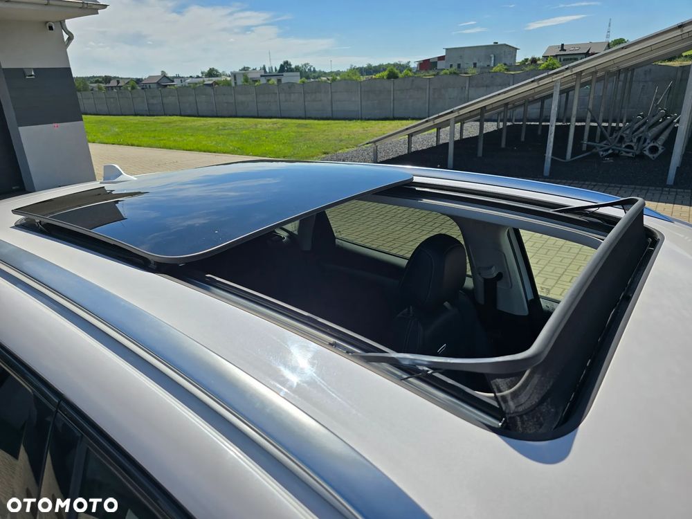 MG Marvel R Luxury - 16
