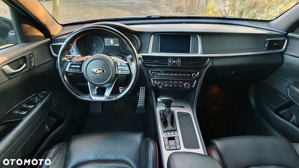 Kia Optima - 9