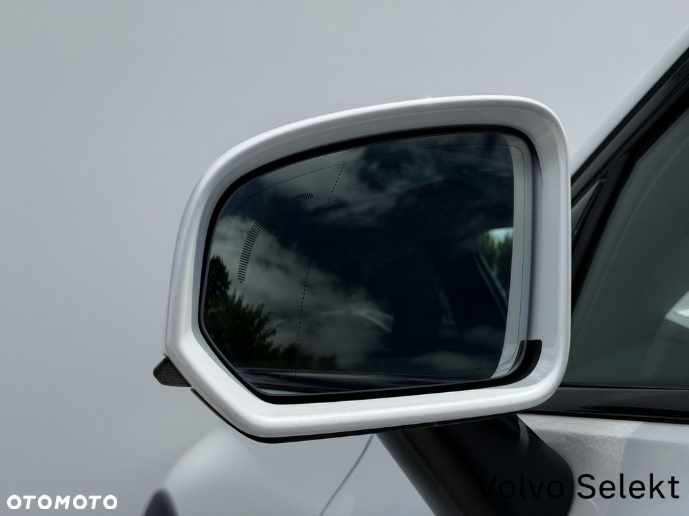 Volvo V60 Cross Country - 10