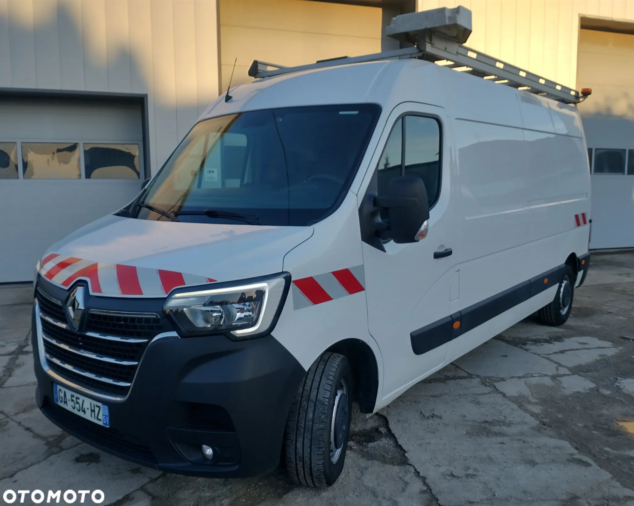 Renault Master - 1