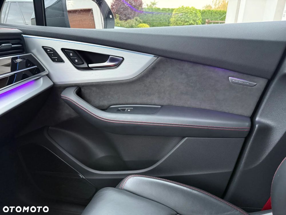 Audi SQ7 - 8