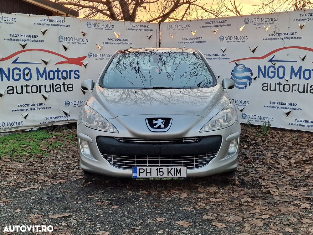 Peugeot 308 1.6HDi Premium Pack Aut - 3