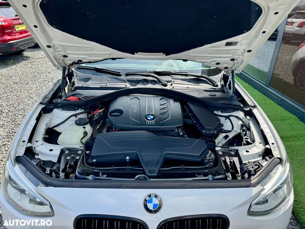 BMW Seria 1 120d Sport Line - 40