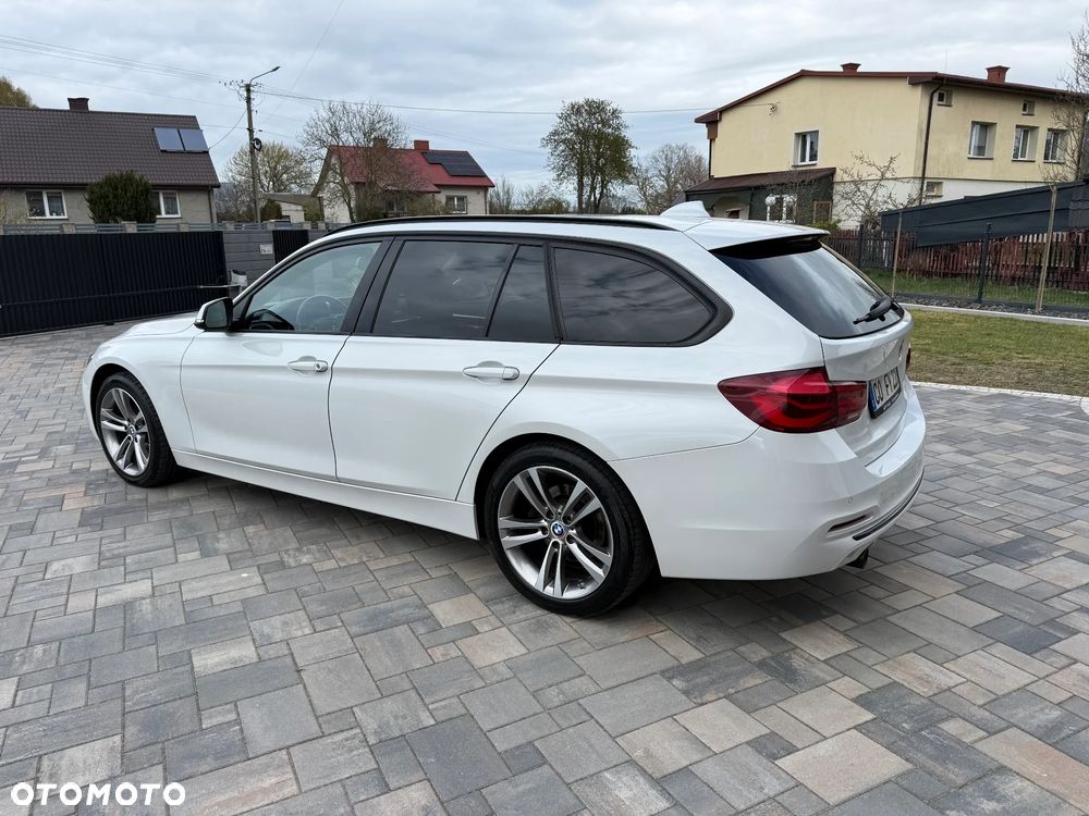 BMW Seria 3 316d Edition M Sport Shadow - 12