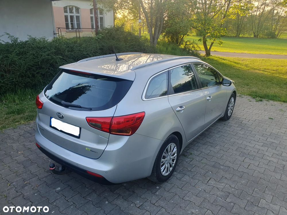 Kia Ceed 1.6 GDI Business Line - 2