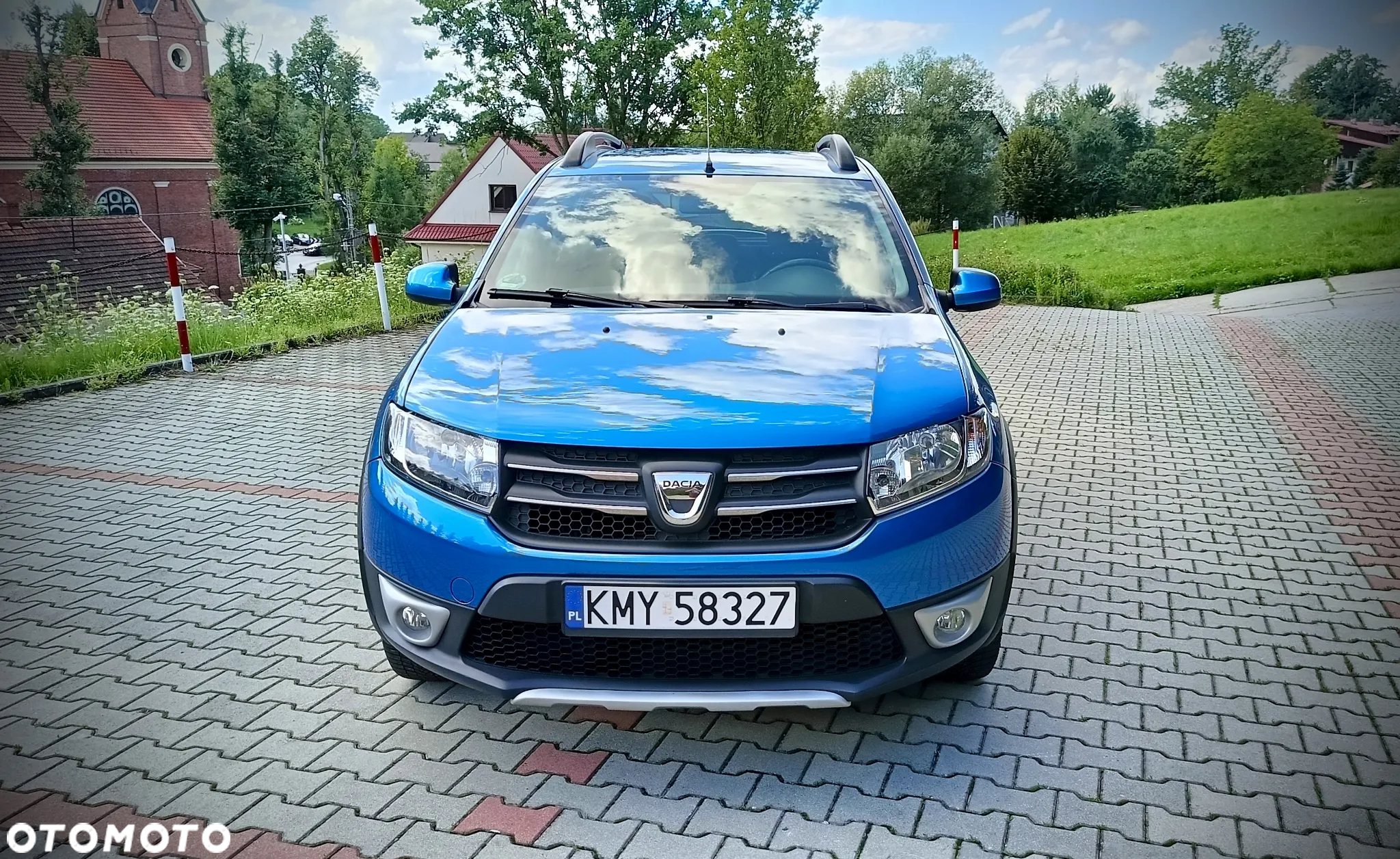 Dacia Sandero - 8
