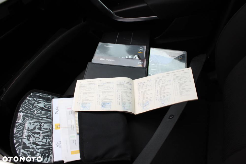 Opel Insignia 2.0 Turbo Edition - 31