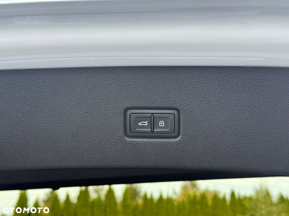 Audi Q8 55 TFSI quattro tiptronic competition plus - 28