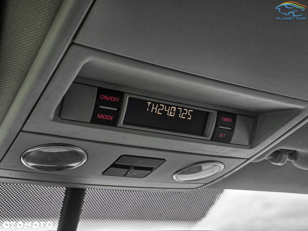 Volkswagen Multivan - 38