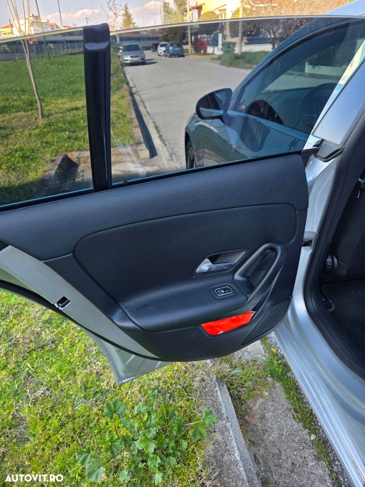 Mercedes-Benz CLA 200 d Shooting Brake Aut. - 3