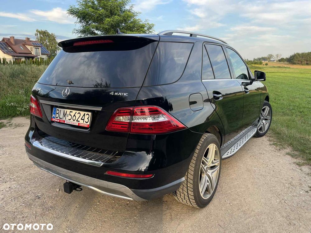 Mercedes-Benz ML 350 4MATIC BlueEFFICIENCY 7G-TRONIC Edition 1 - 4