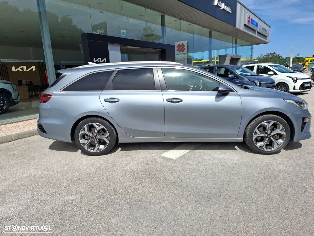 Kia Ceed SW 1.6 CRDi TX+SRF - 9