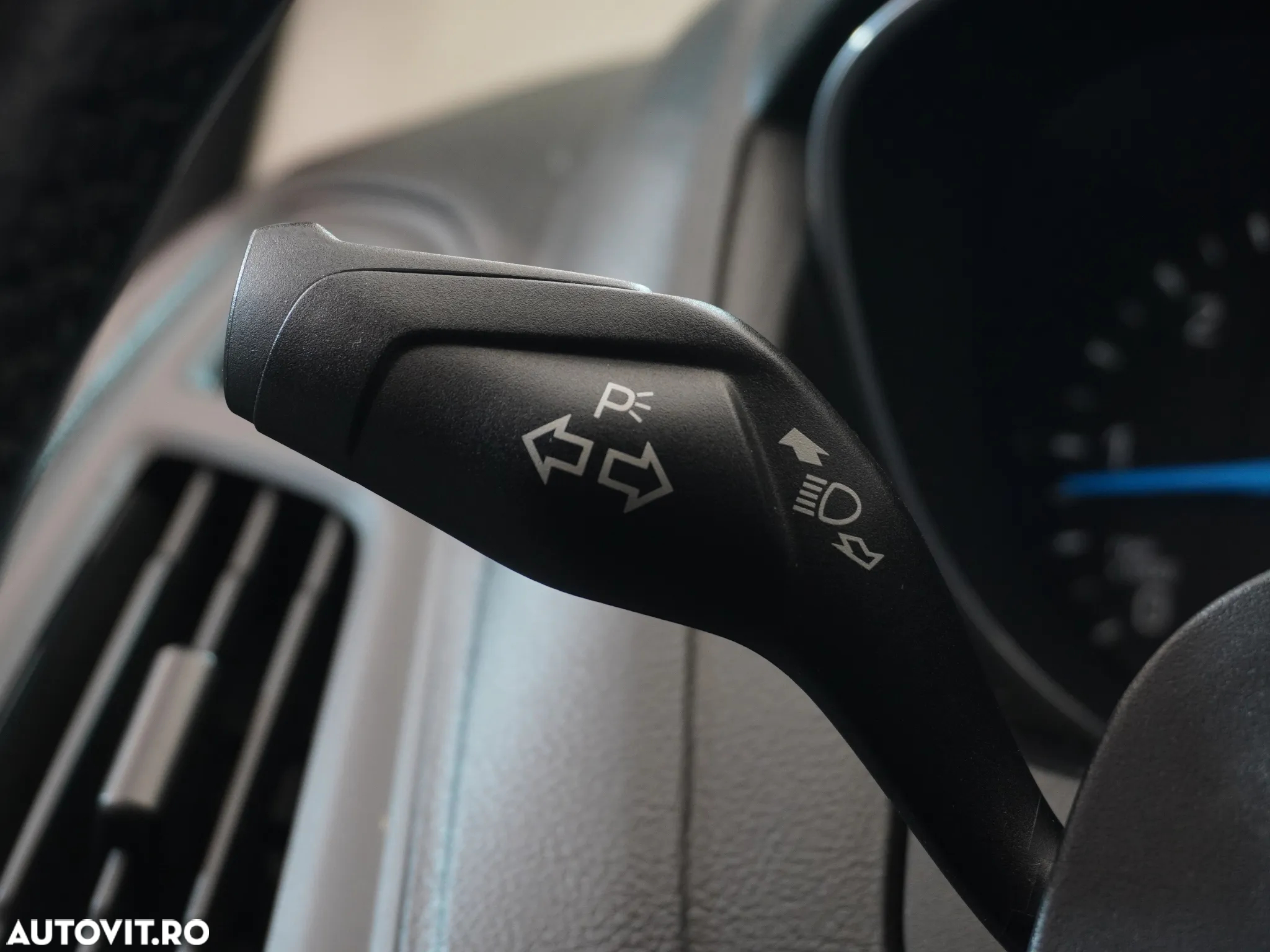 Ford Focus Turnier 1.5 EcoBlue Start-Stopp-System Aut. COOL&CONNECT - 38