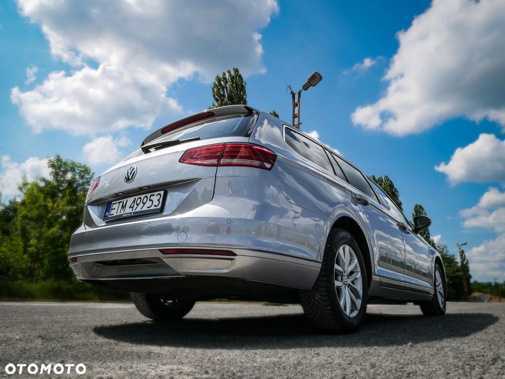 Volkswagen Passat 2.0 TDI SCR DSG Highline - 4