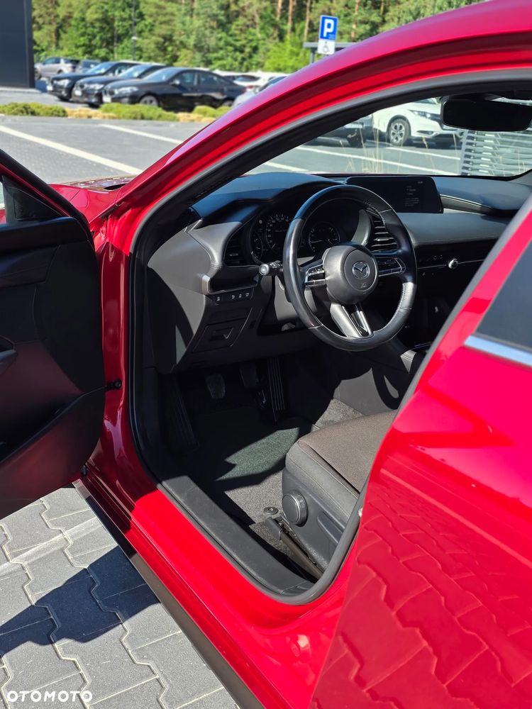 Mazda 3 2.0 mHEV Kai - 11