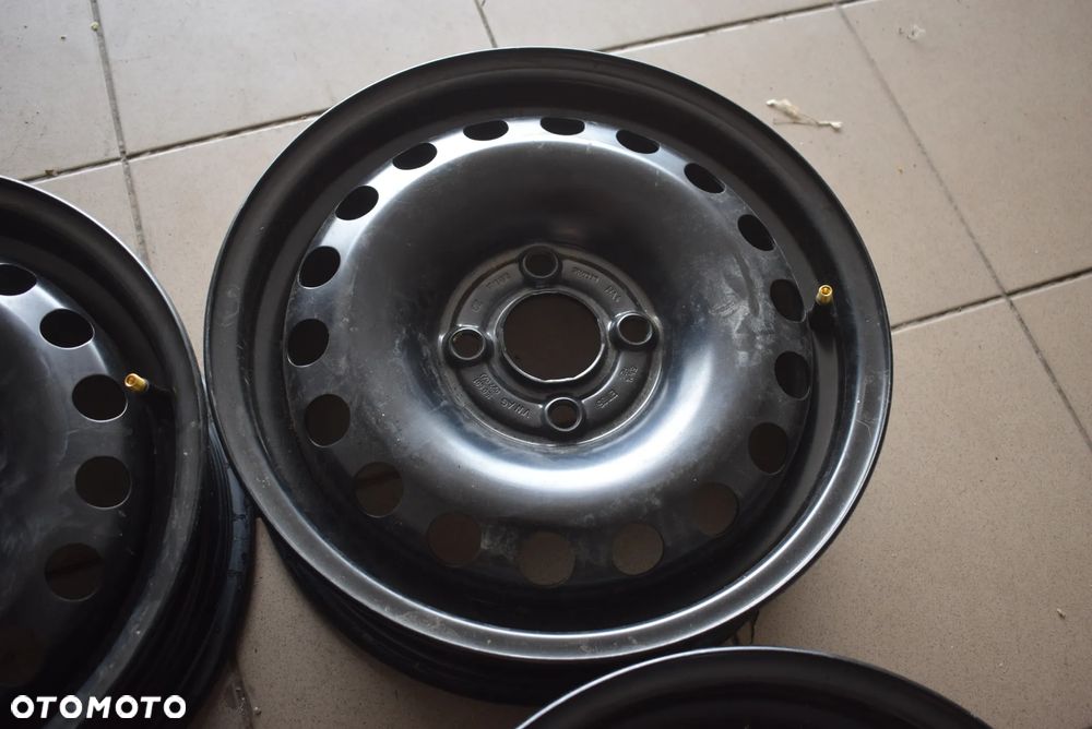 Felgi stalowe stalówki VW Skoda Seat 4x100 5Jx14 R14 14'' Nowe Cena za komplet - 3