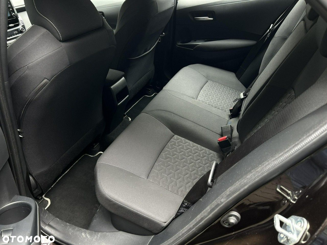 Toyota Corolla - 26