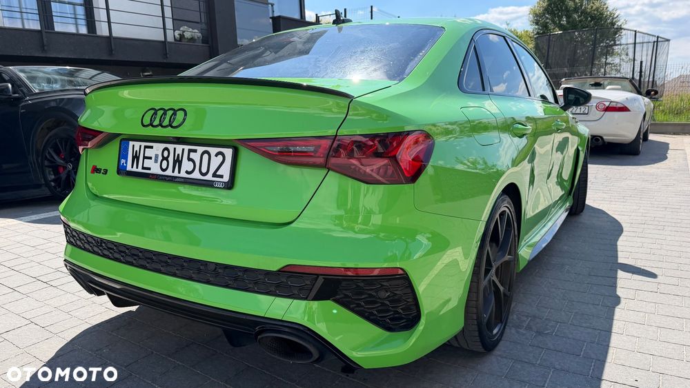 Audi RS3 Limousine - 8