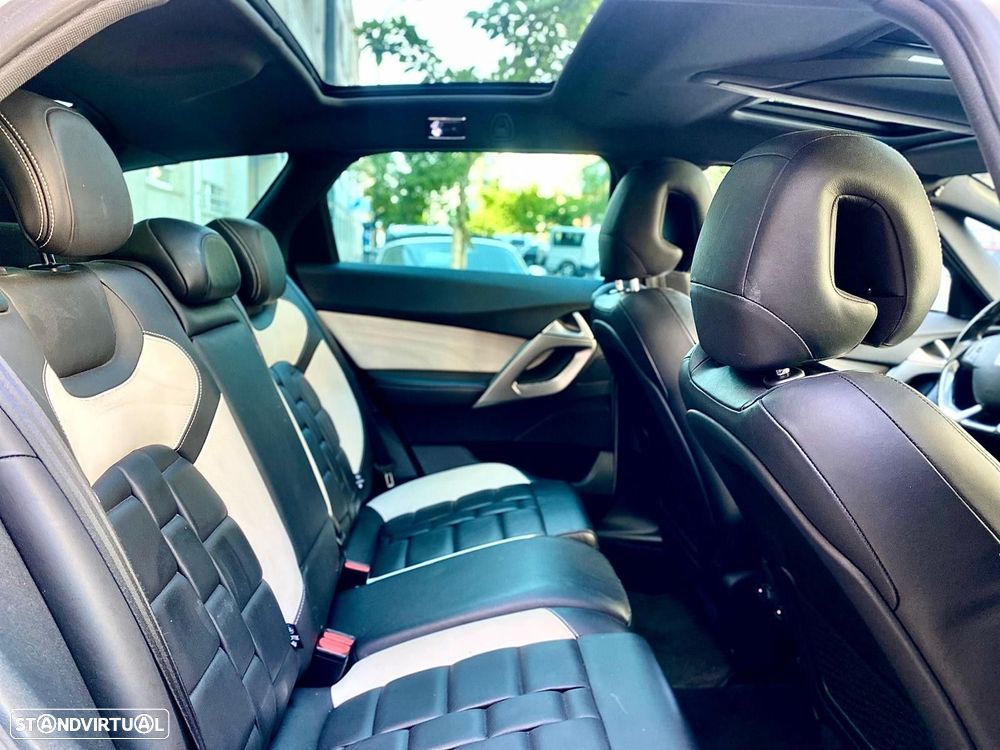 Citroën DS5 2.0 HDi Hybrid4 So Chic CMP6 - 36