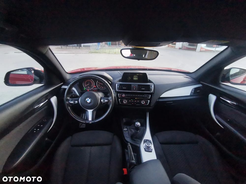 BMW Seria 1 118d Edition M Sport Shadow - 26