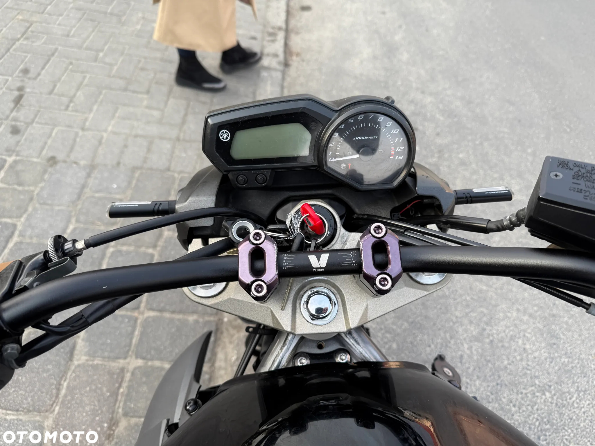 Yamaha XJ - 9