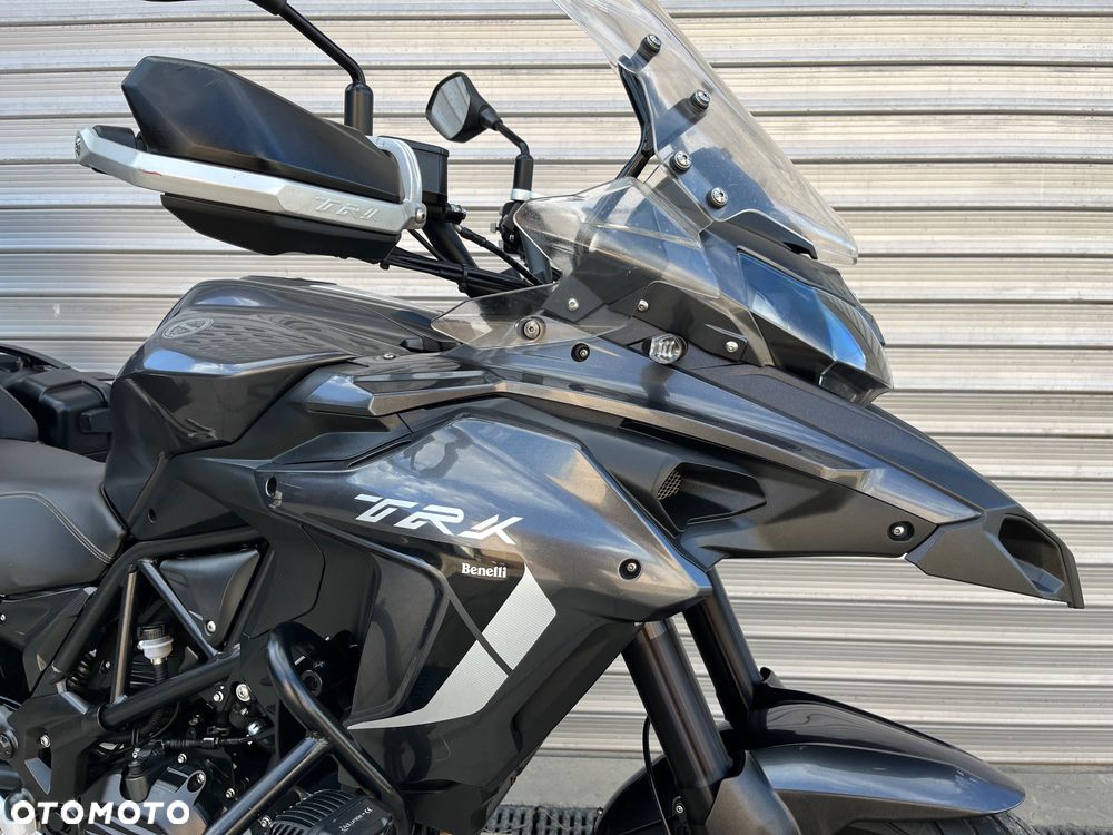 Benelli TRK 502 - 21