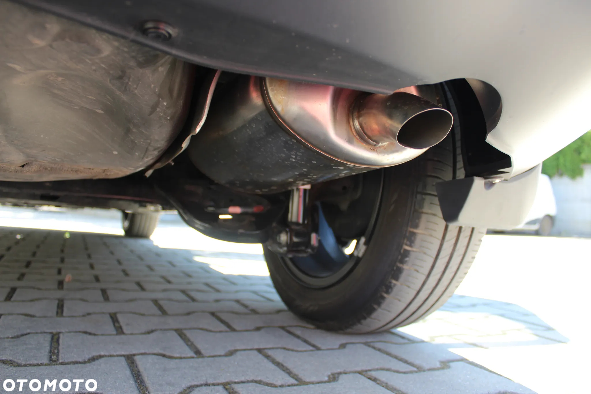 Honda Jazz 1.5 i-MMD Executive Crosstar (Czarny Dach) - 20