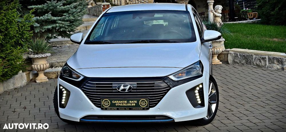 Hyundai IONIQ 1.6 GDI Premium - 36