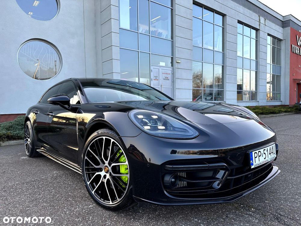 Porsche Panamera - 16