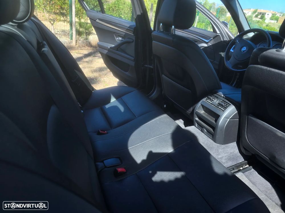 BMW 518 d Line Luxury - 11
