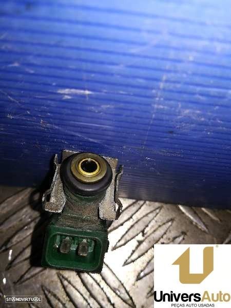 INJETOR VOLKSWAGEN GOLF IV 1999 -037906031AA - 1