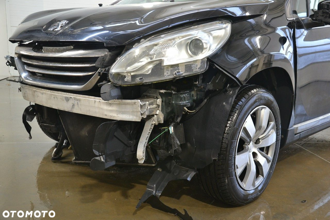Peugeot 2008 - 9