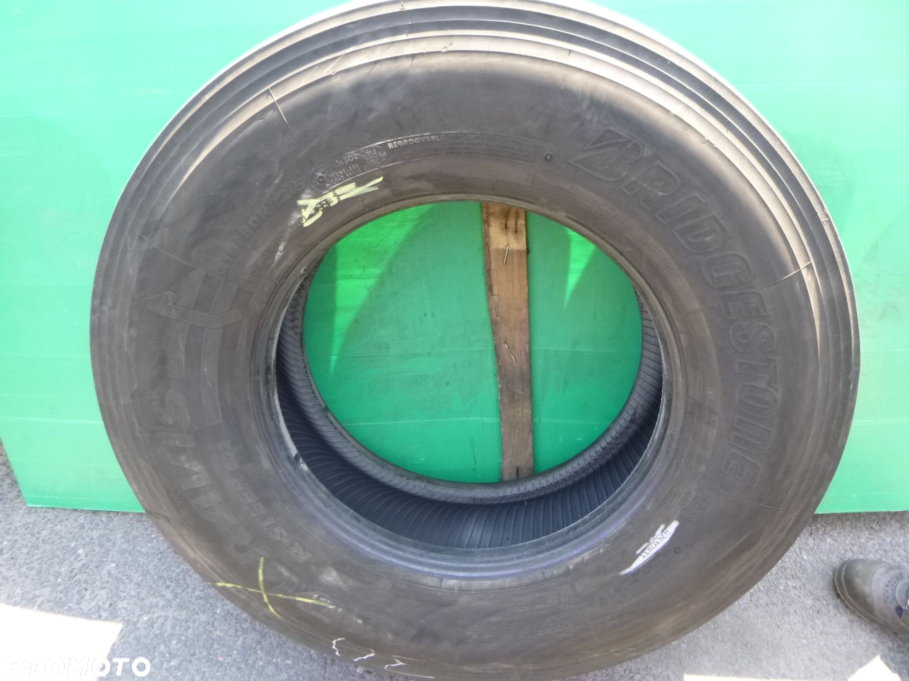 Opona ciężarowa 315/80/22.5 Bridgestone R-STEER 002. Opony ciężarowe - 3