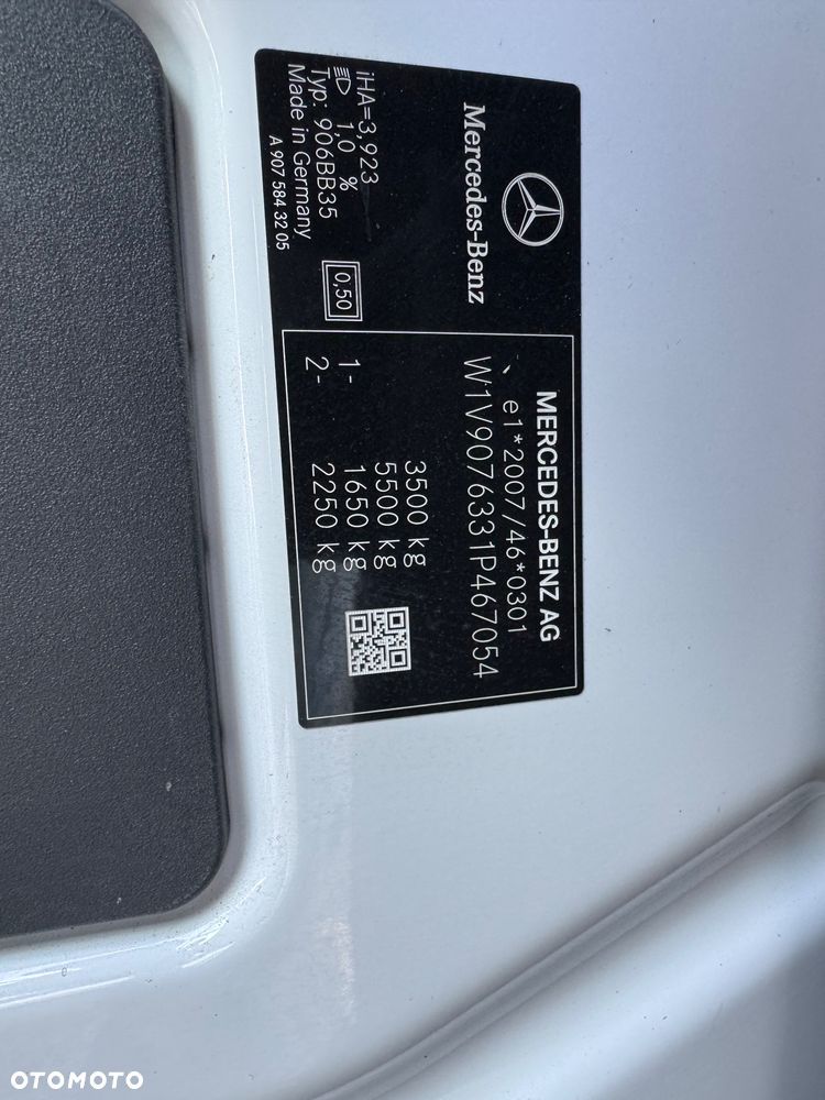 Mercedes-Benz Sprinter Standard BASE 907.233 - 7