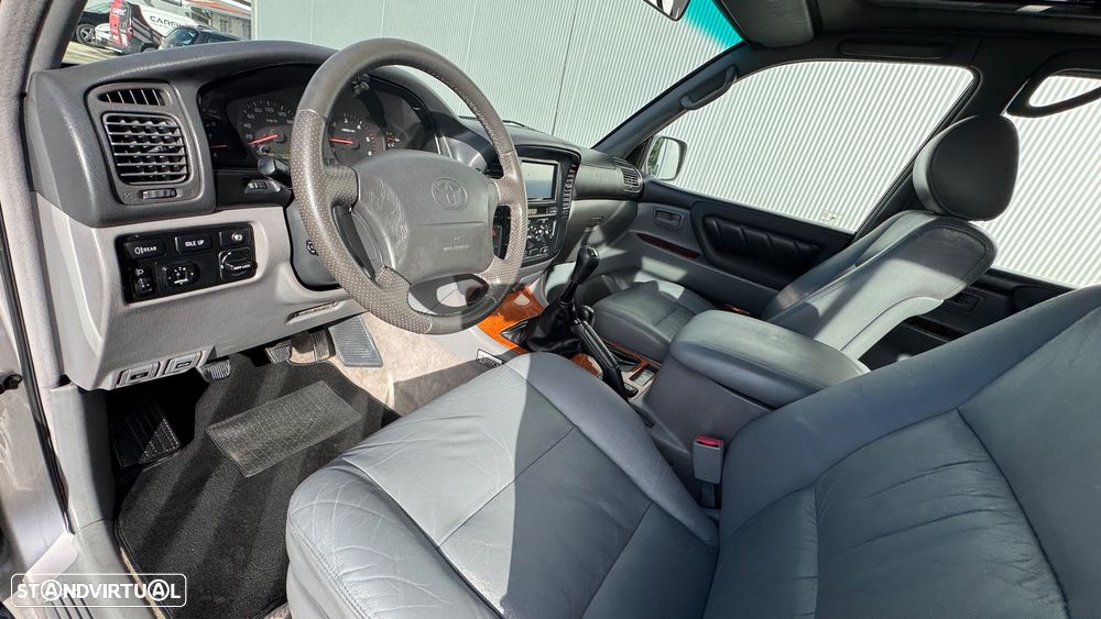 Toyota Land Cruiser SW 4.2 TD VX TA - 16