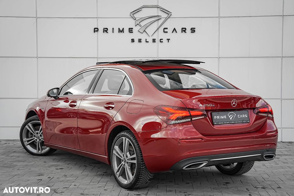 Mercedes-Benz A 250 e Sedan 8G-DCT Edition 2021 - 4