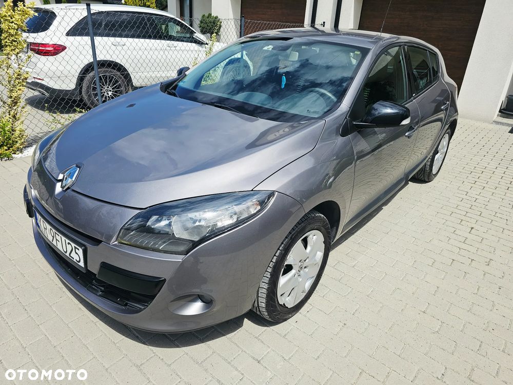 Renault Megane 1.6 16V Dynamique Euro5 - 3