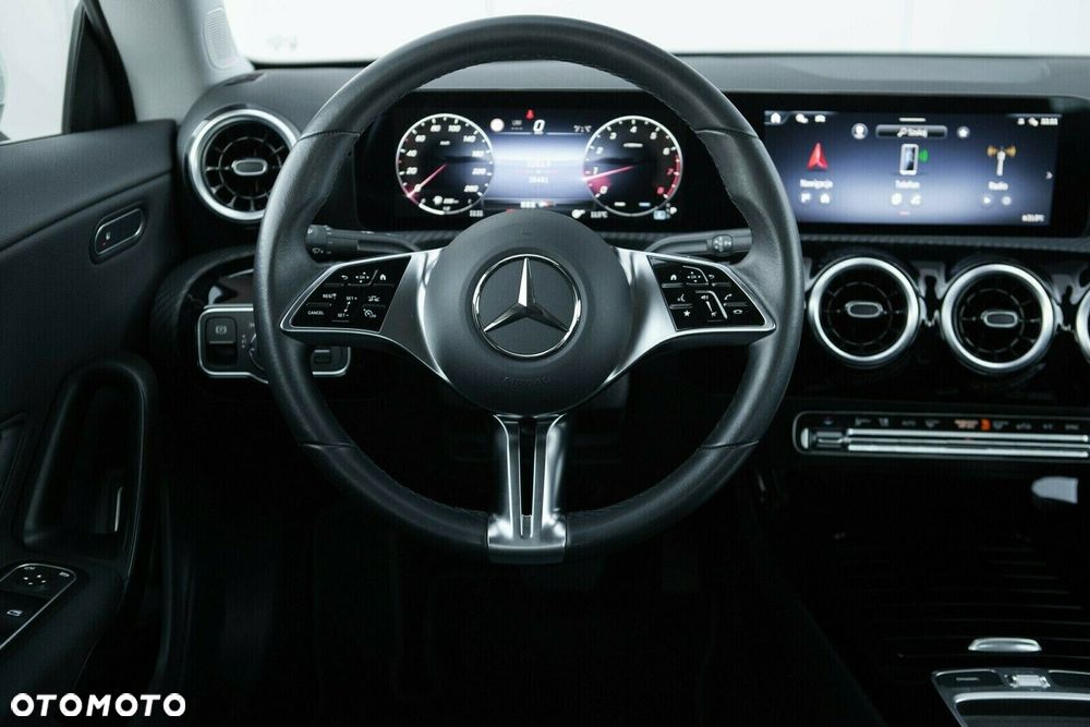 Mercedes-Benz CLA - 20