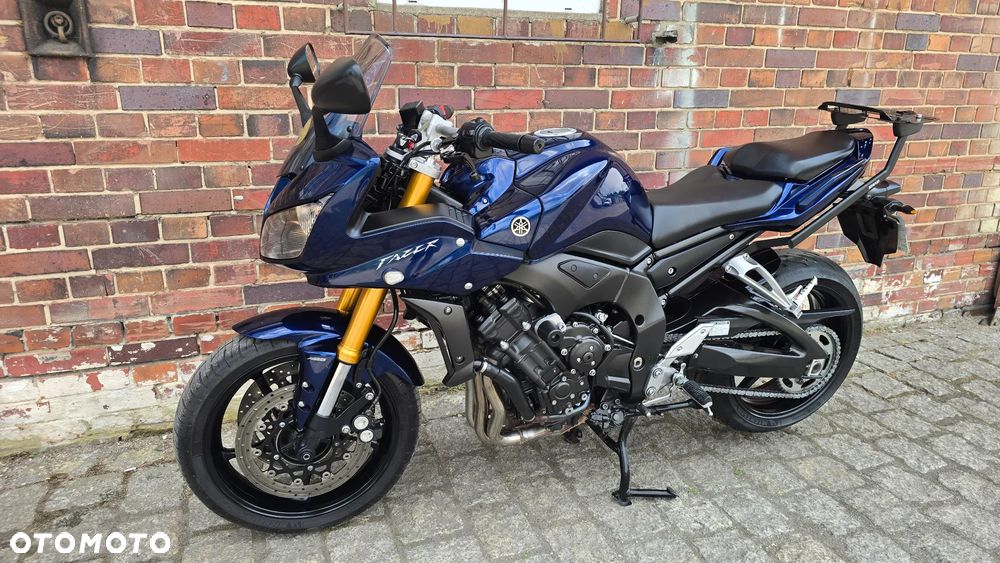 Yamaha FZ - 2