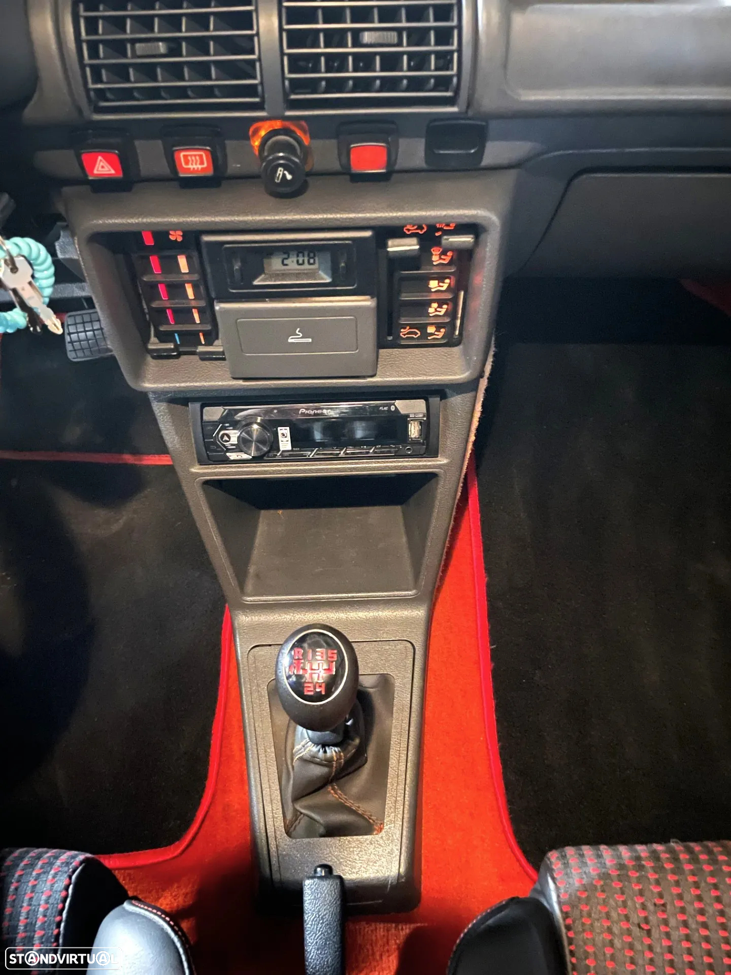 Peugeot 205 1.6 GTi - 10