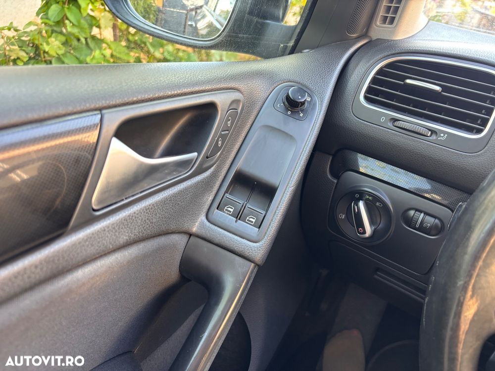 Volkswagen Golf - 9