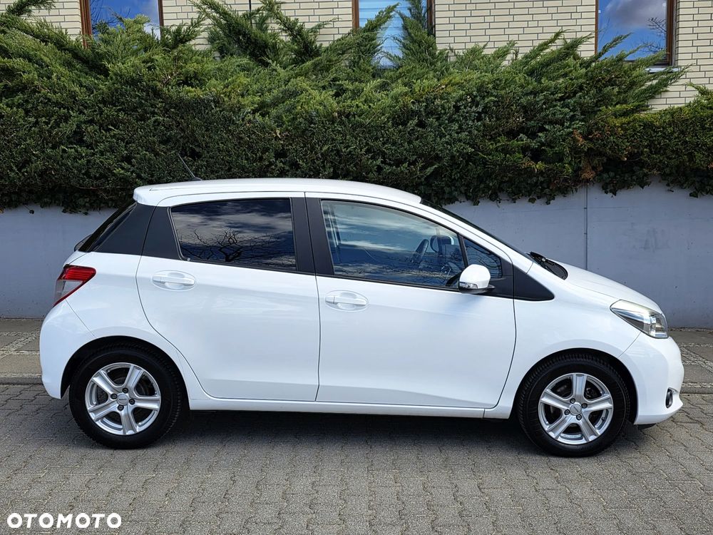 Toyota Yaris 1.33 VVT-i Edition 2014 - 6