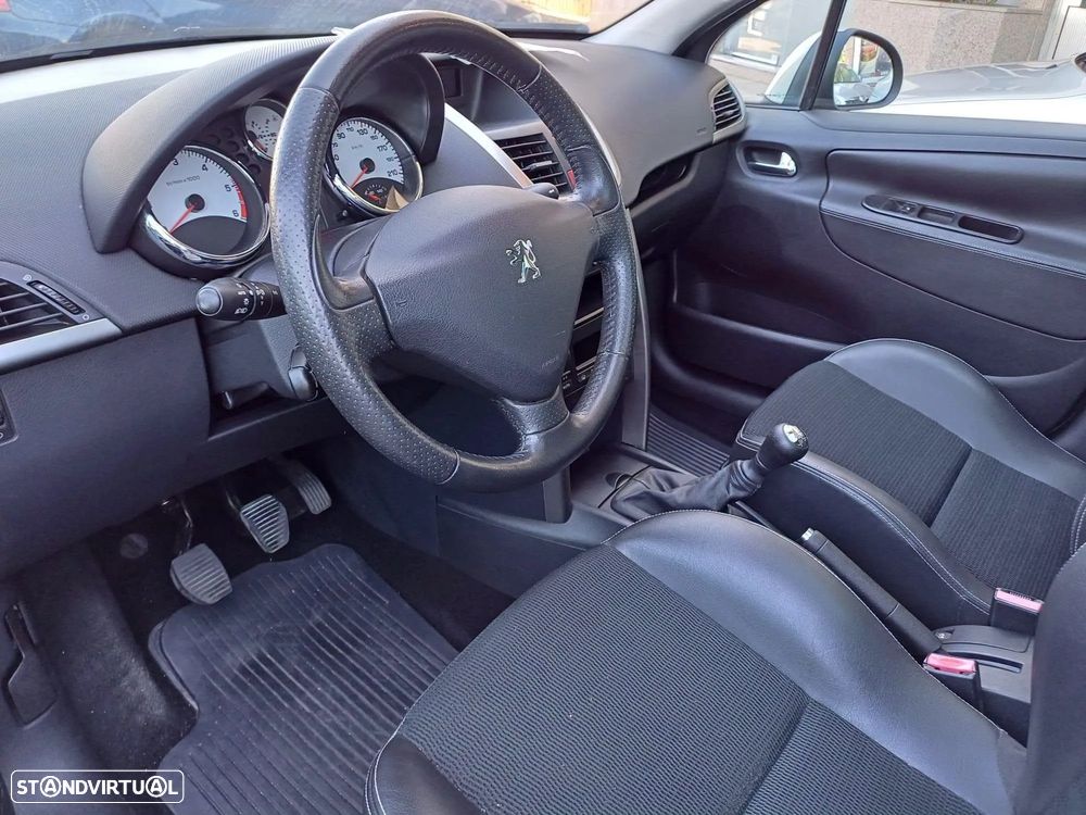 Peugeot 207 SW 1.6 HDi Outdoor FAP - 5