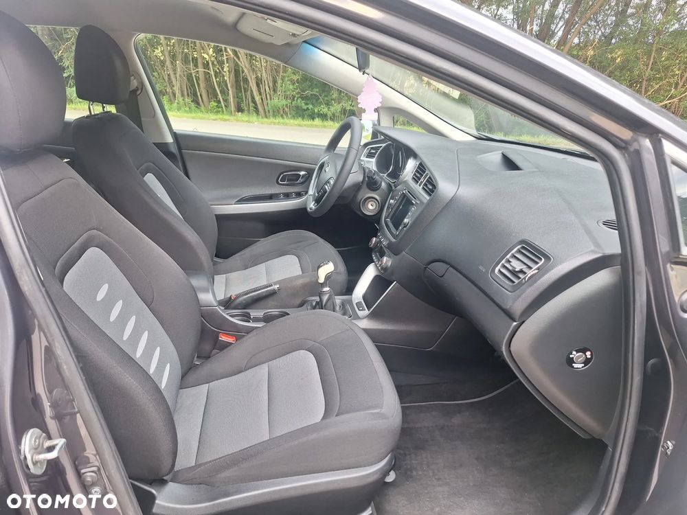 Kia Ceed - 25
